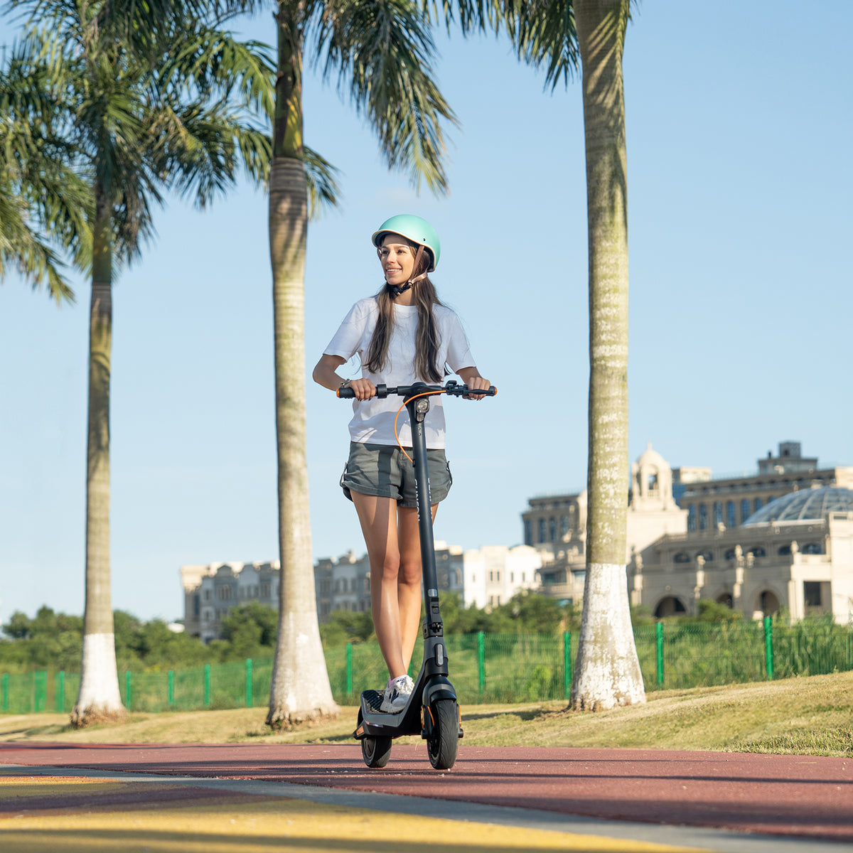 Cunfon RS300 elektrische scooter 500W