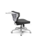 Newtral Freedom-X stoel met meerdere houdingen en gekruiste poten 